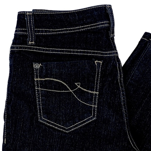 DKNY Jeans black straight leg jeans w/cream contrast stitching - Picture 7 of 11